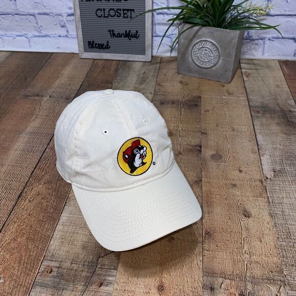 Adjustable khaki Buc-ee's baseball hat - Picture 5 of 7